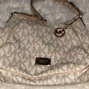 Mk purse